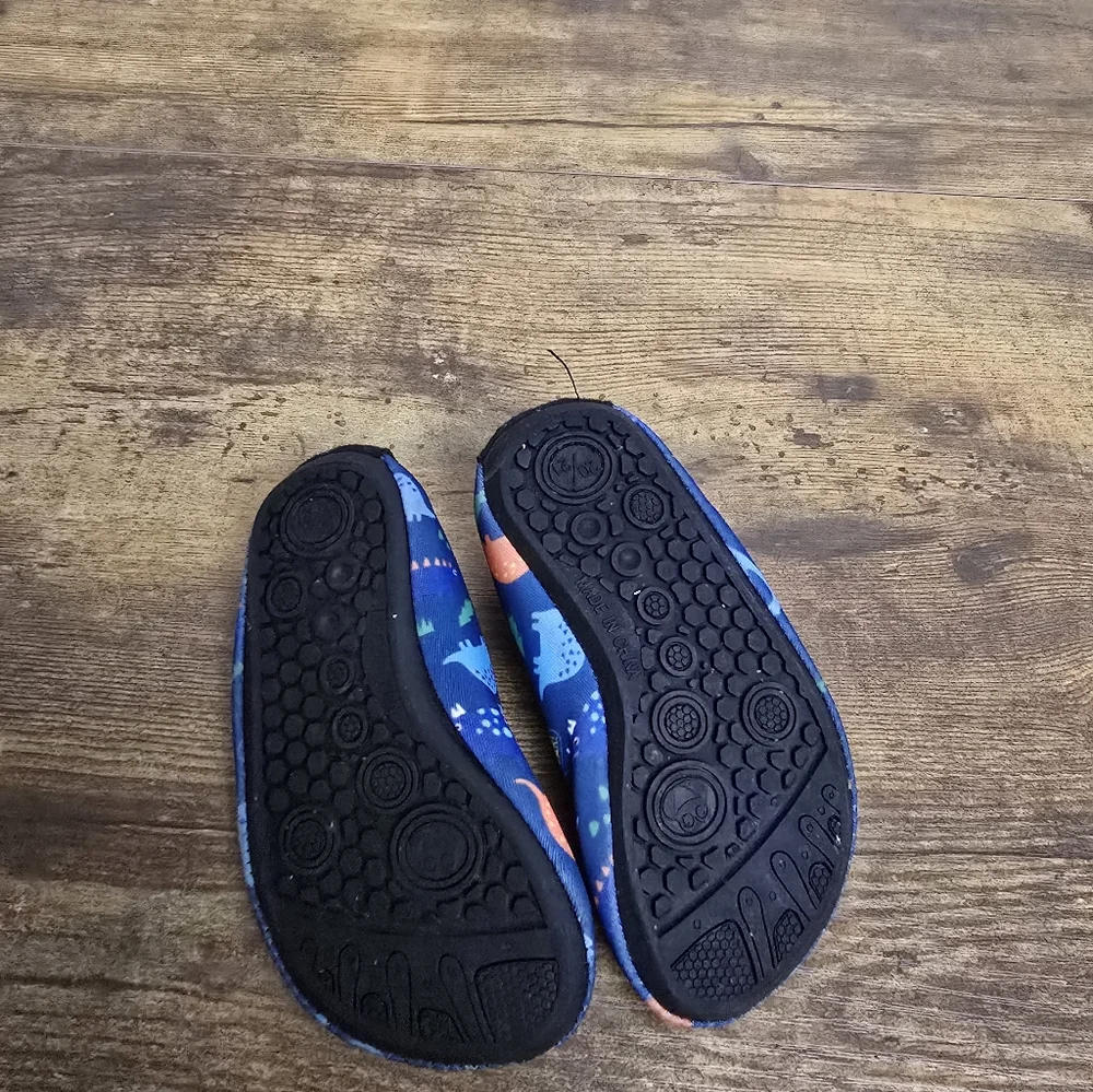 Toddler Kids Dinosaur Print Water Shoes Blue and Orange Size 4-5